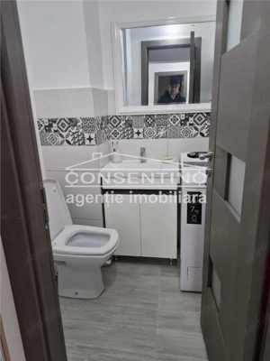 Se vinde apartam . cu 3 camere , Micro III , etaj 3, liber - imagine 5