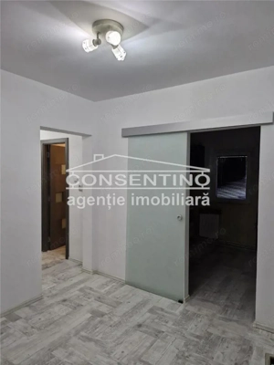 Se vinde apartam . cu 3 camere , Micro III , etaj 3, liber