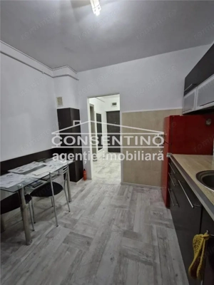 Se vinde apartam . cu 3 camere , Micro III , etaj 3, liber - imagine 9