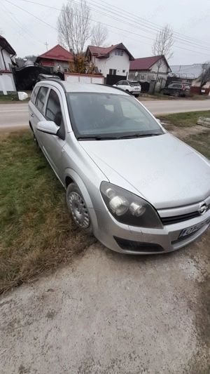 Vand sau dezmembrez opel astra h 1.7 2005 74 kw 