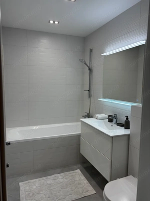 Garsoniera in zona Gorjului - imagine 3