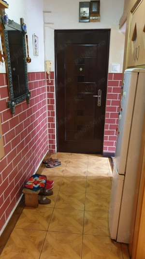 Apartament 2 camere amenajat  Circumvalatiunii Dacia langa Carrefour la etaj 1 - imagine 5