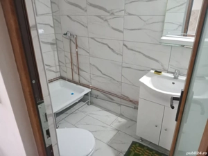 închiriez garsonieră  - imagine 2