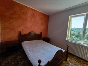 Apartament 3 Camere 80mp Tudor Etaj Intermediar zona Corina - imagine 2