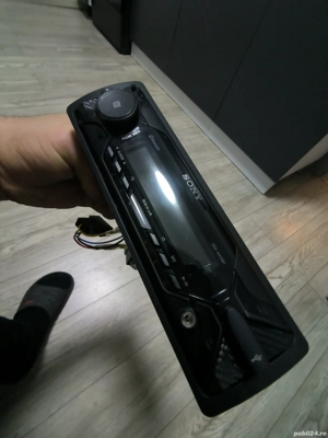 Player auto Sony DSX - A410BT  usb bluetooth com vocale NFC  