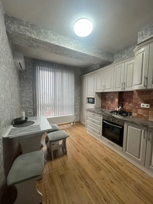 Garsoniera de inchiriat in zona Florilor - imagine 4