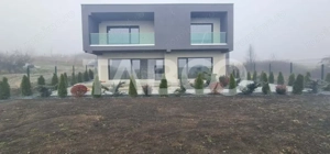 Casa individuala spatioasa Selimbar - pret excelent