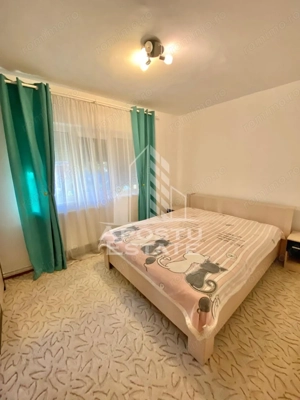 Apartament 3 camere, decomandat, centrala proprie, zona Aradului