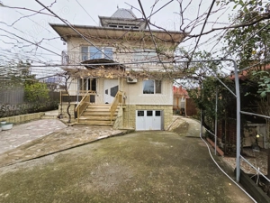 Casa mare -zona Alexandru Cel Bun