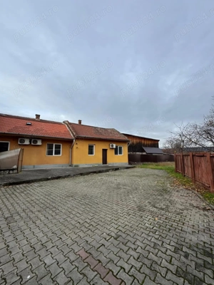 Închiriez casa str Mărășești Cluj  - imagine 9