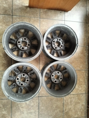 4 Jante aliaj Ford 5.5j*14H2 si piulite - imagine 4