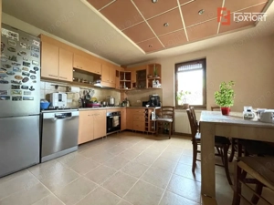 Casa individuala cu 7 camere si teren de 431 mp, zona Lipovei - imagine 3