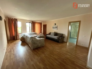 Casa individuala cu 7 camere si teren de 431 mp, zona Lipovei - imagine 2