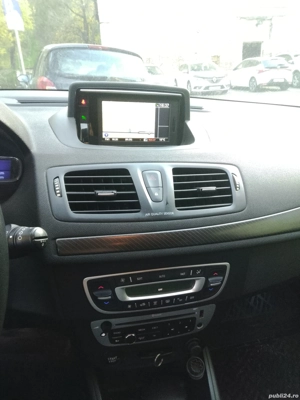 vând Renault Megane 3 