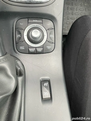 Megane 3 diesel 1.5 dci ,facelift 2012,distributie noua,senzori parcare! - imagine 9