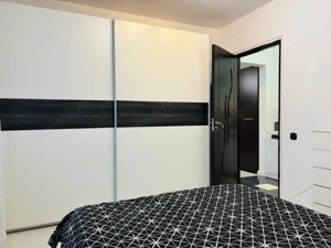 Apartament 3 camere, etaj cautat ,zona ideala