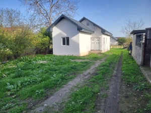 Lumină, casa la gata, 80000 euro