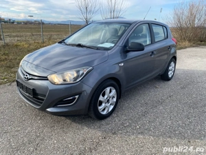 Hyundai i 20 benzina Model 2015 - imagine 4