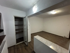 Apartament 1 camera decomandat parter cu balcon amenajat centrala Aradului langa Piata Verde - imagine 7