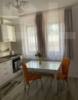 VILĂ DE INVESTIȚIE – CU 4 APARTAMENTE ȘI 2 SPAȚII COMERCIALE ÎNCHIRIATE - imagine 5