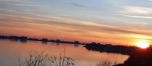 Palazu Mare - PRIMUL LOT LA LAC - 500 mp.