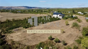 Pensiune 6 camere, teren 12713 mp, Dealul Mare, Urlati, Prahova