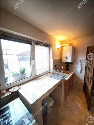Apartament la casa cu 2 camere decomandate in zona Gusterita din Sibiu - imagine 10