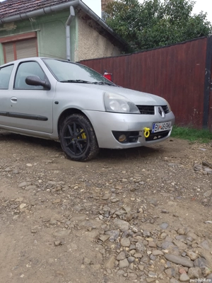 Vând Renault symbol 1.4 benzină 