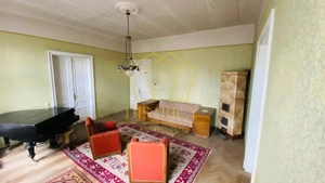 Apartament cu 3 camere in cladire istorica | Traian