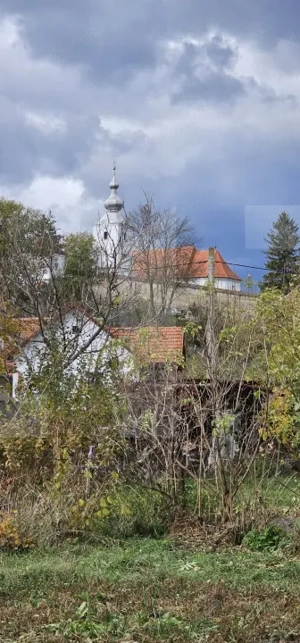 Casă țărănească în centrul localității Ilieni – teren 832 mp. - imagine 6