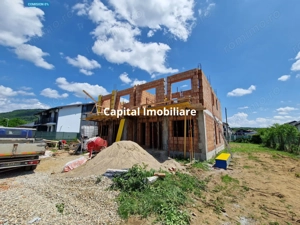 Duplex spatios 4 camere, Tauții-Măgherăuș 0%Comision