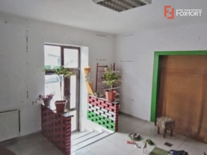 Vand casa spatioasa intr-o zona buna a orasului Arad - imagine 3