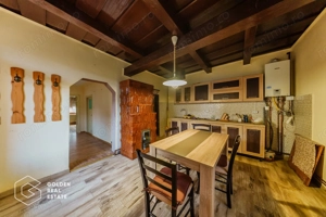 Casa in Ineu, cu teren de 1522 mp, comision 0%