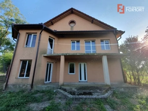 Casa individuala cu 5 camere si 2 bai, Central Jebel