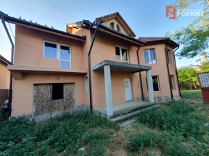 Casa individuala cu 5 camere si 2 bai, Central Jebel - imagine 2