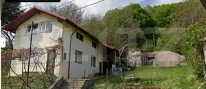 Casa cu etaj+Teren  Cornu -PH