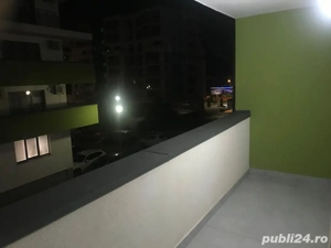 Inchiriez ap 2 camere si bucatarie open space - imagine 3