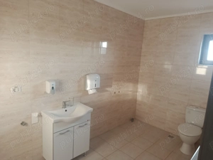 Spatiu comercial de închiriat  - imagine 4