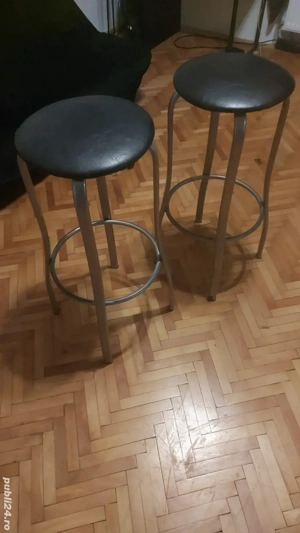 Scaun inalt, scaun de bar 