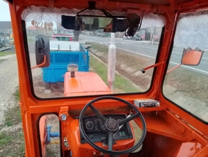 Vând tractor U650 cu utilaje  - imagine 4