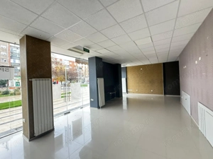 Spațiu comercial de închiriat cu vitrină de 12 m în zona Miorița - imagine 3