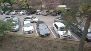 Proprietar. Ultracentral,stradal,etaj 1, English Park(locuință sau birouri) 