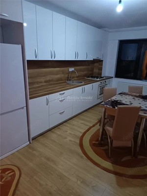 Apartament cu 3 camere, mobilat si utilat modern - imagine 2
