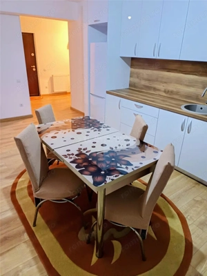 Apartament cu 3 camere, mobilat si utilat modern