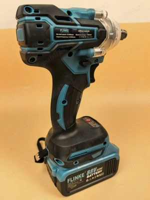 Cheie impact 400 Nm cu 2 baterii 88V 319 lei