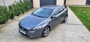 Volvo V40 Model R-Design - imagine 3