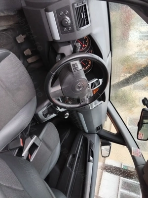 Opel Zafira 2007 diesel. 