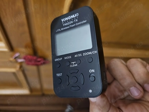 Wireless flash controller