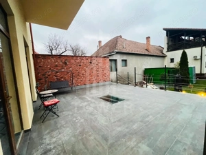 Spatiu comercial central - imagine 5