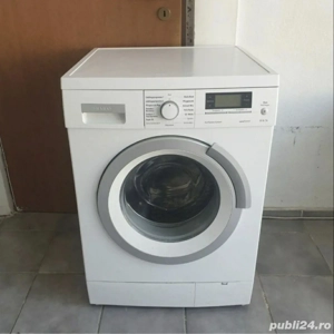 Masină de spălat rufe automată Siemens.  Capacitate cuvă 8 kg.